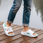 🍂☁️ Non-Slip Thick Sole Cloud Slides for Men – 50% OFF | Cozy Cloud-Like Comfort